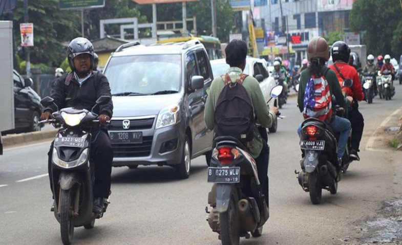 Pemotor yang Bandel Lawan Arah di Fatmawati Jaksel Bakal Ditilang