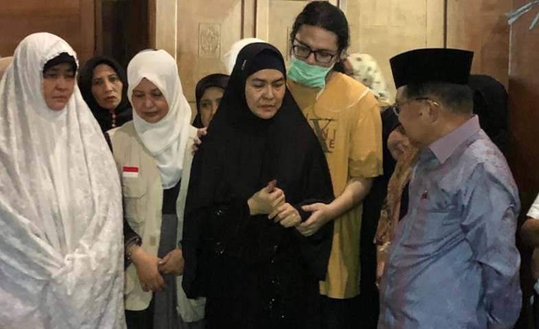 Rumah Duka Rizal Ramli Mulai Didatangi JK hingga Sandiga Uno