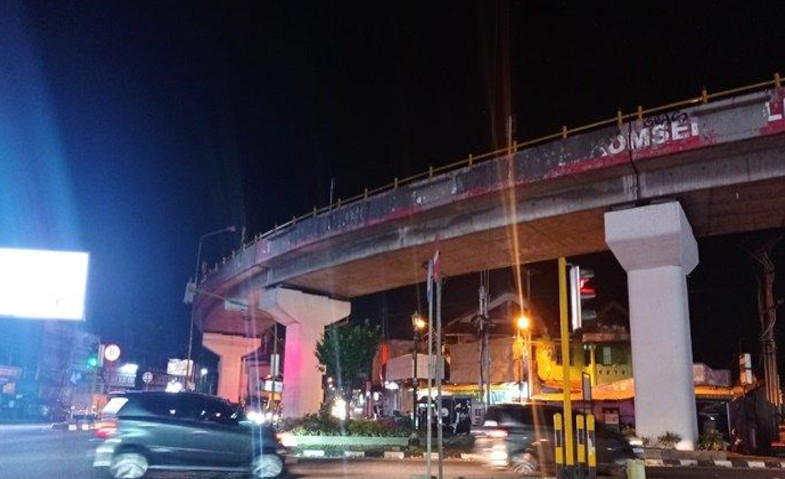 Malam Tahun Baru 2024, Jembatan Janti Jogja Dipenuhi Warga