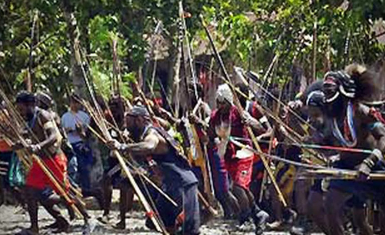 Antarpendukung Caleg di Puncak Jaya Papua Saling Serang, 62 Orang Terluka