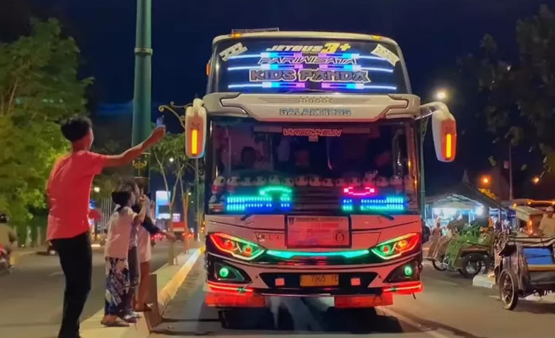 37 Bus Pariwisata Tidak Laik Jalan