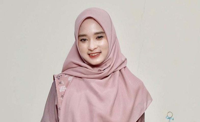Dijodohkan dengan Desta, Begini Kata Inara Rusli