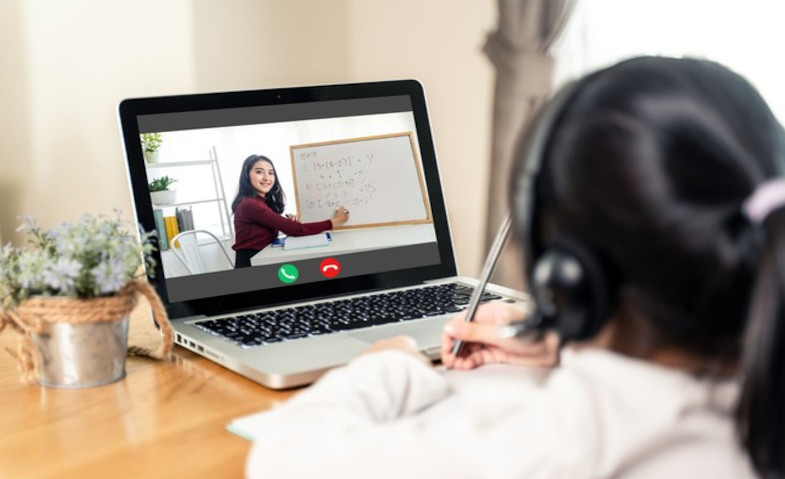 Siswa SD Kini Harus Bisa Microsoft Office