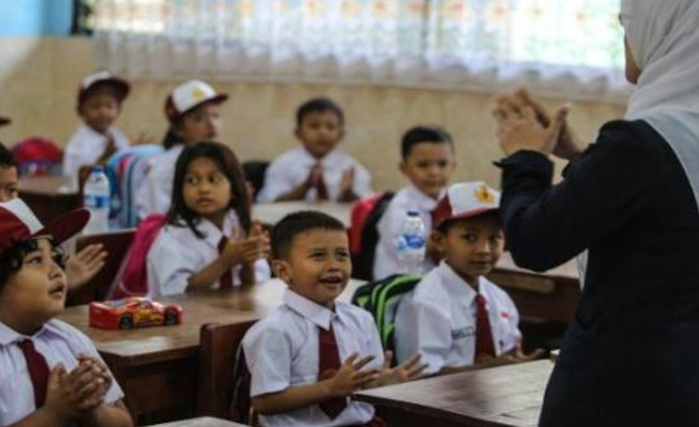 Tak Bisa Bayar SPP Rp42 juta, 3 Siswa Berprestasi Dipulangkan Secara Paksa