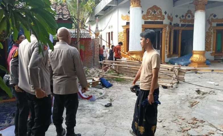 Pondok Pesantren di Serang Diamuk Massa